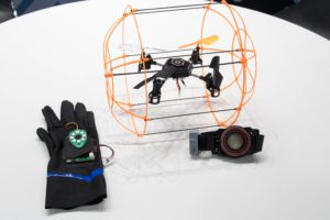 dron Aura