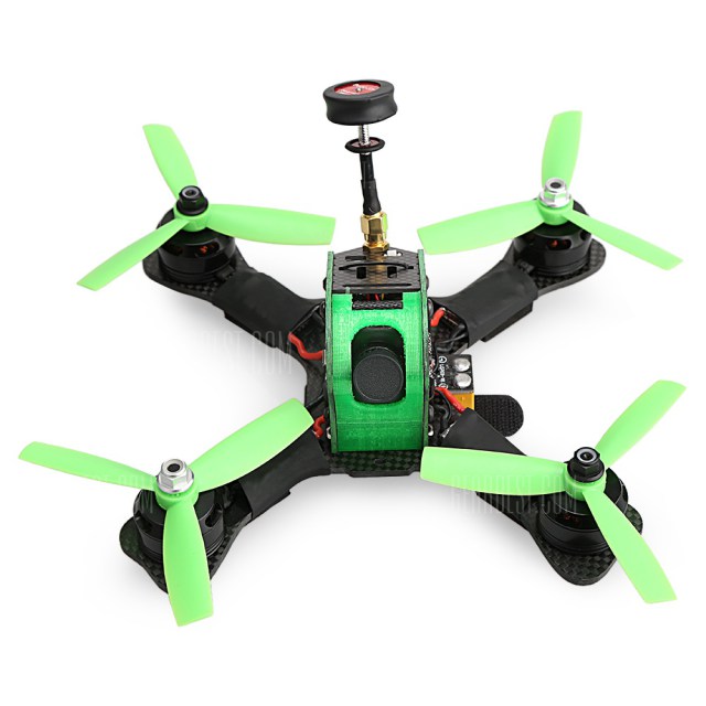 P180 – slušně vybavený závodní dron