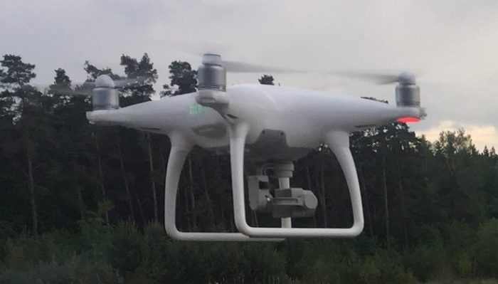 Recenze DJI Phantom 4 – chytrá létající kamera pro každého