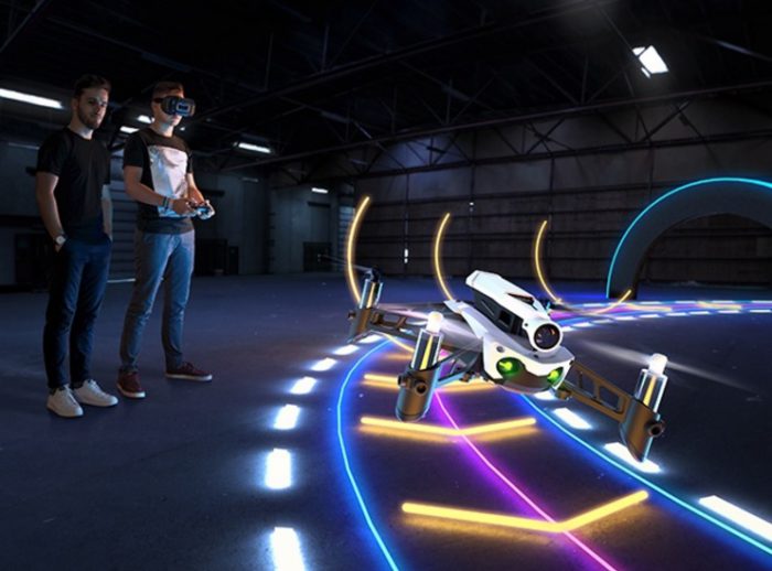 Vstupte do světa FPV létání s PARROT MAMBO FPV
