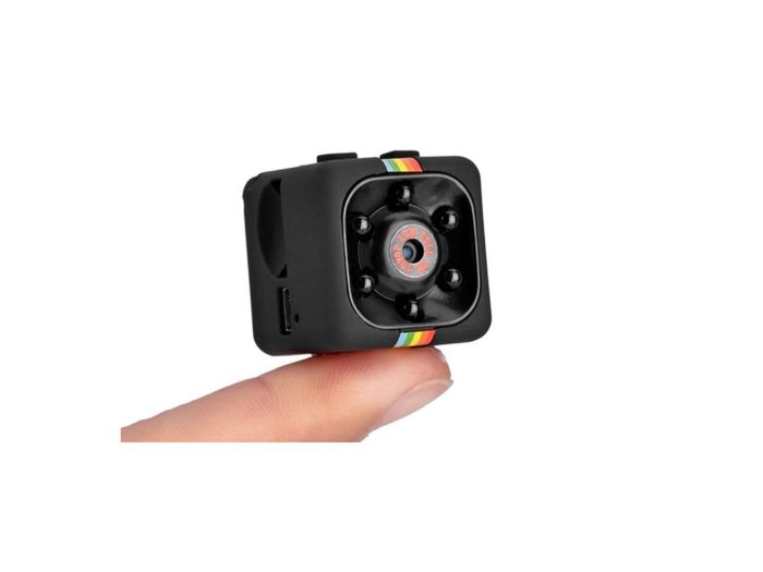 Mini HD kamera SQ11 jen za 7$